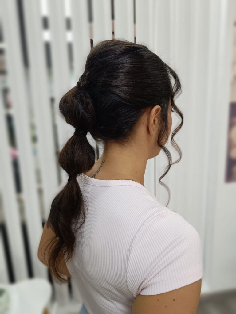 Nuevo Look: Peluquería y Maquillaje de Ensueño